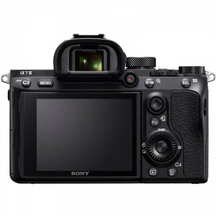 Aparat foto Mirrorless Sony Alpha 7 III, 24.2 MP, Black + Obiectiv FE 24-105 mm f/4 G OSS