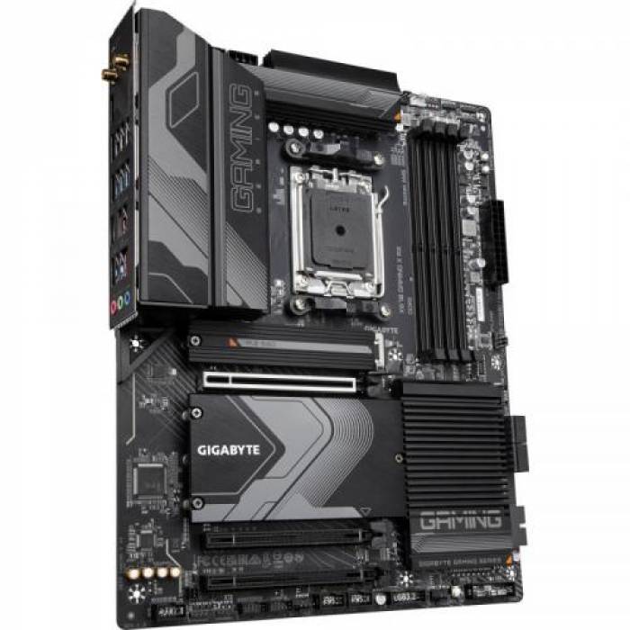 Placa de baza Gigabyte X670 GAMING X AX, AMD X670, Socket AM5, ATX