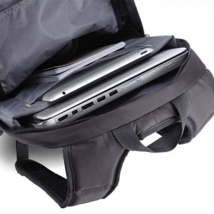 Rucsac Case Logic WMBP115K pentru laptop de 15.6inch